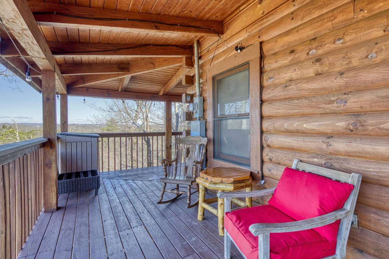 Serenity, A Rustic Log Retreat