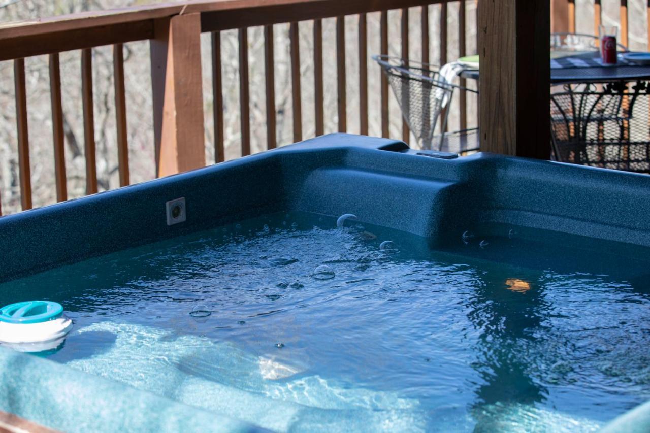 Hébergement de vacances Serenity, A Rustic Log Retreat
